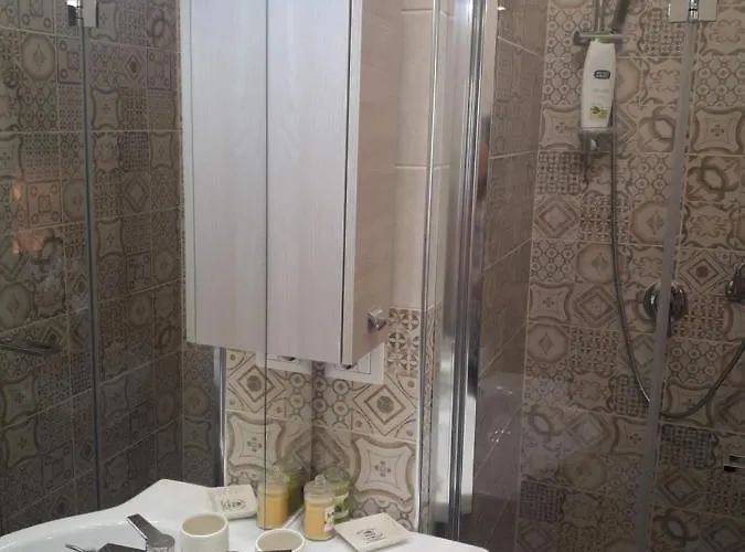 לינה וארוחת בוקר San Pietro Shabby Chic רומא