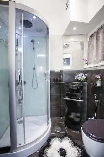 לינה וארוחת בוקר San Pietro Shabby Chic 4*